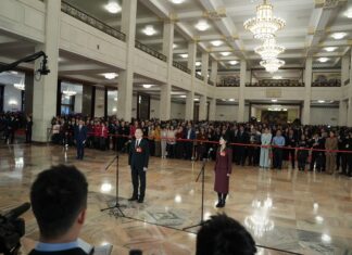 两会现场|十四届全国人大四次会议第三场“代表通道”集中采访