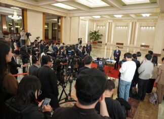 两会现场|十四届全国人大四次会议第三场“部长通道”集中采访 谋发展 办实事