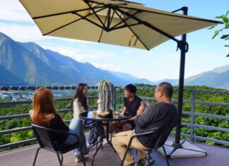 两会现场|见证实干奋进开新局的云南足迹——云南团代表回答记者提问