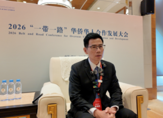 坦桑尼亚中华总商会名誉会长黄再胜:侨企架桥中外 助中企出海稳落地